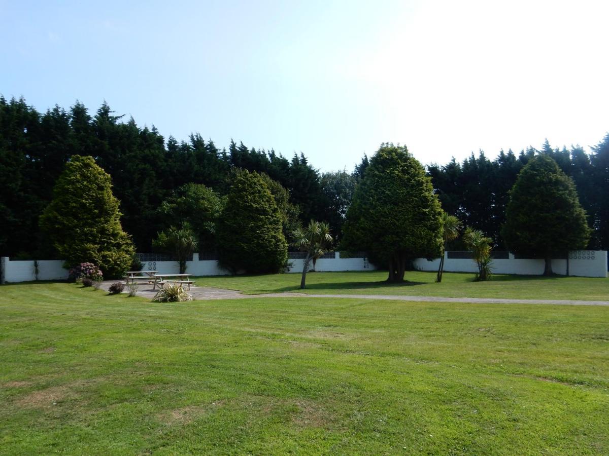 Dartmouth Chalet Holidays Exterior foto